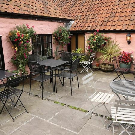 The City Arms Wells Exterior photo